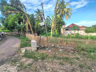 Tanah kavling pinggir jalan punya 3 muka bisa buat usaha