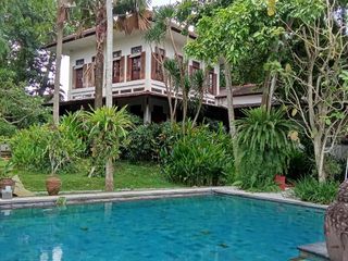Dijual Cepat Villa Lokasi Tumbak bayuh