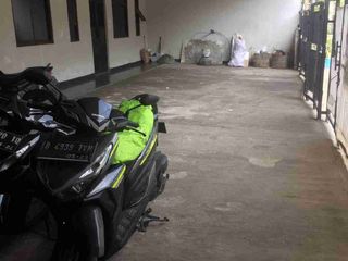 Dijual Rumah Kos²an 3 Lantai Jl. Bulak Teko Kalideres Jakarta Barat mudah akses dekat fasilitas umum menguntungkan selalu terisi harga nego tipis