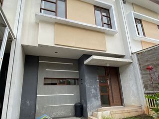 Jual Rumah 2 Lantai Lokasi Strategis Di Green Serpong Bintaro Dekat Akses KRL Serpong-BSD, Tol Serpong-Jakarta, AEON Mall, Dan Kawasan BSD Lainnya