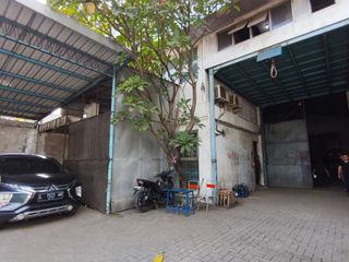 Gudang Raya Kedamen Gresik