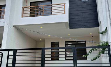 For Sale: Duplex with Roofdeck Vista Verde Village, Cainta Rizal