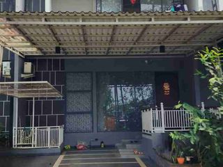 Dijual