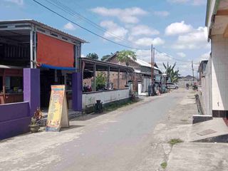 Tanah strategis 161m² muka 7m jalan 5m , dekat mega proyek Sekolah Rakyat ( SD,SMP,SMA ) Gadingan Bendosari Sukoharjo :