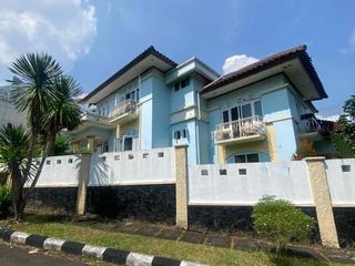 Rumah Classic Hook 2 Lantai Villa Cinere Mas
