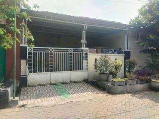 LUAS TANAH 90 M2 – FULL BANGUNAN!! DIJUAL RUMAH VIA LELANG DI JAMBANGAN SIDOARJO (PERUM TAMAN ANGGUN SEJAHTERA 4)