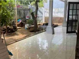 JUAL RUMAH SHM DI JL KESEHATAN WILAYAH RING 1 PETOJO JAKARTA PUSAT