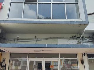 Dijual super murah Ruko gadget gading serpong  3 lantai  Hadap jln Raya Arah ke pasar modern paramount