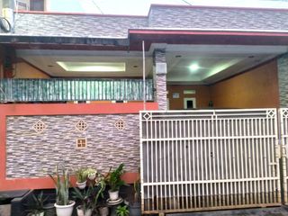 Rumah duta bintaro lokasi strategis siap huni
