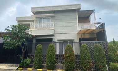 DI JUAL CEPAT RUMAH DAN ISINYA DI PERUMAHAN TAMAN MELATI SAWANGAN DEPOK