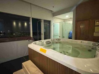 Apartemen Ciputra World Murah Bagus Full Furnished 4 Bedrooms