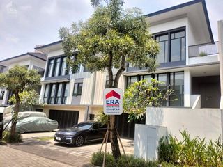 Rumah Minimalis Modern 2,5 lantai Bawah Harga Pasar di Lakewood Nava Park BSD Serpong