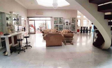 Surabaya Timur, manyar kertoarjo. furnish, bagus