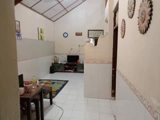 Rumah 2 Lantai Lokasi Strategis Dekat Pantai Sanur dan Area Renon