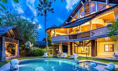 Villa Ethnic Premium dan Elegant pantai Berawa Canggu