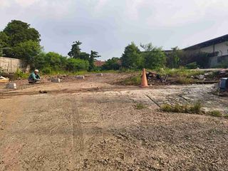 di sewakan tanh sudah padan keras pagar keliling/akes kontener