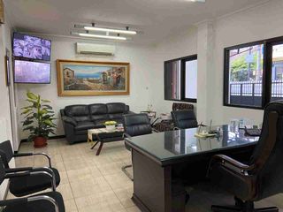 Dijual Cepat Rumah/Gudang Di jl.Kerajinan Taman Sari Jakarta Barat