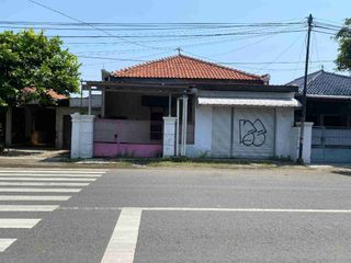 BREBES PASARBATANG RUMAH STRATEGIS DEKAT JALAN RAYA PANTURA JUAL MURAH