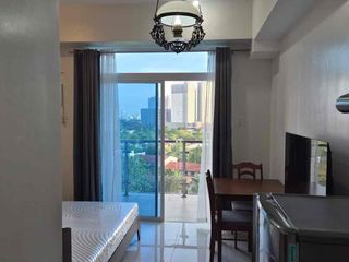 Studio Unit with Balcony near IT Park and Country Mall in Banilad Cebu City