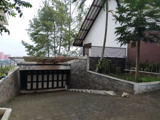 Jual dan Sewa Rumah Hitung Tanah Saja di Neglasari – Ciumbuleuit Bandung