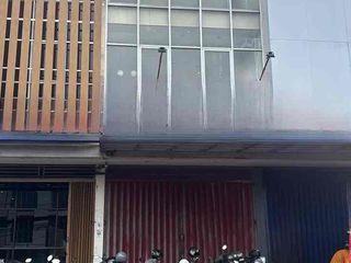 Dijual dan Disewakan Ruko 3lantai