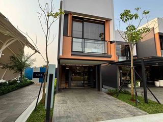 Rumah 2 lantai gading Serpong