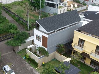 Villa 3 Bedroom Super Strategis Sudah di sewakan dekat jalan Uluwatu