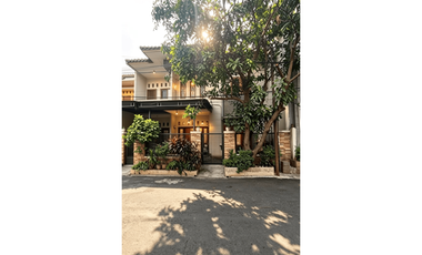 AR01 Rumah Bagus Murah 160 m2 Grand Galaxy City Bekasi Selatan