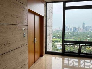 ESSENSA LAWTON TOWER PENTHOUSE 2