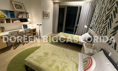 FOR SALE: 3 Bedroom Courtyard 208sqm Condo Unit - Gardencourt Residences