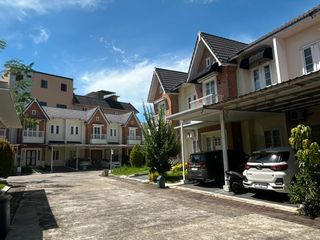 Disewakan Rumah 2 Tingkat Komplek Medan Resort City Merci Jalan Karya Jaya