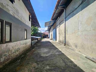 DISEWAKAN GUDANG JL JEND SUDIRMAN