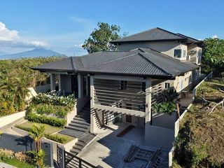 For Rent/Lease: 4 Bedroom House and Lot wit Pool in Ayala Westgrove Heights, Silang Cavite