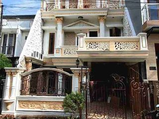 DIJUAL RUMAH KEREN 3½ LANTAI PORIS PARADIAE EXCLUSIVE 2 SIAP HUNI