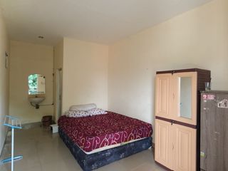 Kost Campur Bebas - Free wifi, AC, Kamar mandi dalam sektor 9 bintaro