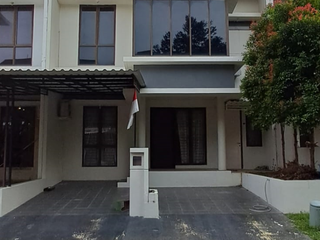 Dijual Rumah di Cluster Sektor 9 Bintaro Jaya Tangsel Siap Huni JS-17992