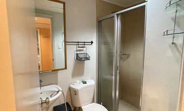 Fully Renovated Studio Unit in Joya Lofts & Towers, Makati FOR SALE