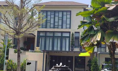 Dijual Rumah Navapark Cluster Lancewood ada Pool BSD City Nava Park Tangsel