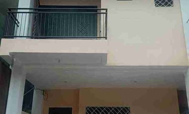 3 Bedrooms  2 storey Townhouse  in Banawa CEBU City