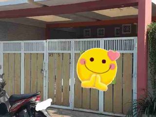 Rumah bagus siap huni dekat toll