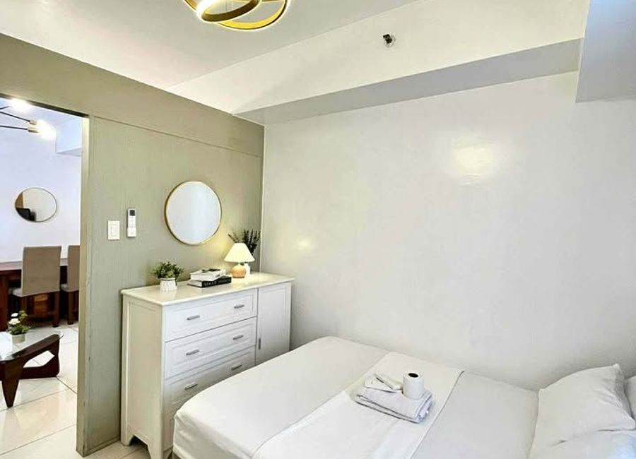 Carnation Circle, Bloomfields Tagaytay, Maharlika West, Tagaytay, Cavite image 2