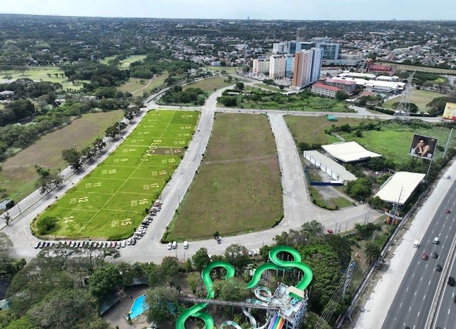 Commerce Avenue, Southwoods City, Biñan, Laguna