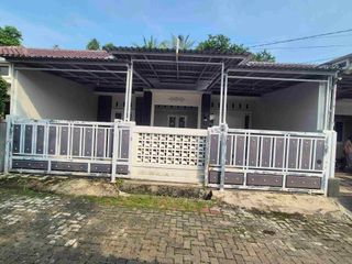 jual rumah cluster mewah berikut isinya Jalan lebar surat SHM
