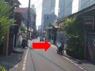 Rumah Luas Strategis di Kebon Kacang Tanah Abang Jakarta Pusat