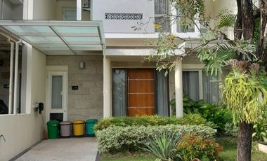 🌿 Villa Modern Full Furnished dengan Pool & View Taman 🌿