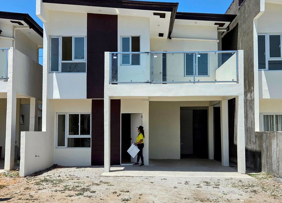 Tiongco Subdivision, Kanluran, Santa Rosa, Laguna