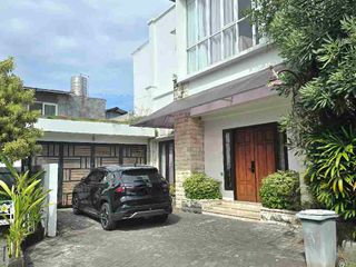 Rumah strategis lingkungan elite Bypass Garden Sanur Bali