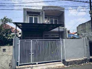 RUMAH KALIBATA JAKARTA SELATAN