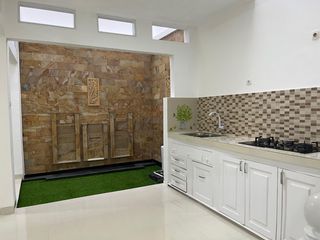 Jual Cepat Rumah 2 Lantai Lokasi strategis Pondok Bambu Jakarta Timur