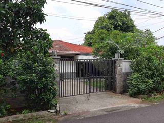 Rumah Besar dilokasi Sangat Strategis Cempaka Putih Jakarta Pusat